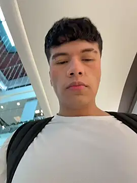 Logan smith1 online show from November 6, 2025, 7:29 pm