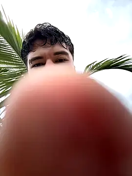 Logan smith1 online show from September 19, 2025, 6:23 pm