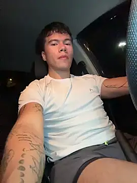 Logan smith1 online show from April 21, 2026, 5:36 am