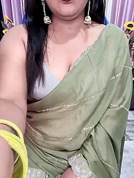 Cute-Raashii online show from December 22, 2025, 12:22 am