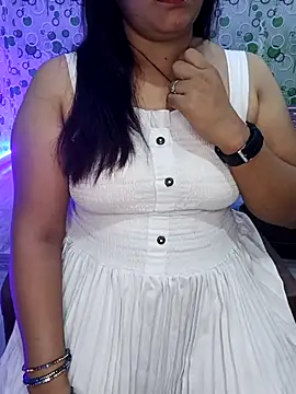 Cute-Raashii online show from September 10, 2025, 12:42 am