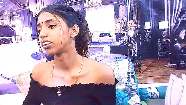 IndianSexySlender online show from November 3, 2025, 5:23 am