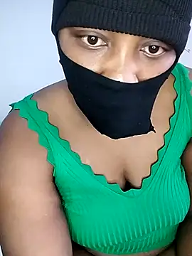 JuicyD3 online show from October 2, 2025, 7:23 am