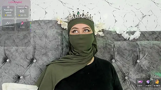 iiris  online show from September 9, 2025, 3:10 pm