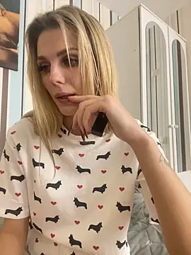 Liya my online show from March 19, 2025, 7:38 pm