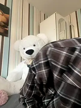 Liya my online show from October 16, 2025, 10:34 am