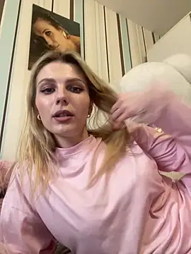 Snapshot of Liya_my chatting on February 15, 2026, 12:48 pm Liya my online show from February 15, 2026, 12:48 pm