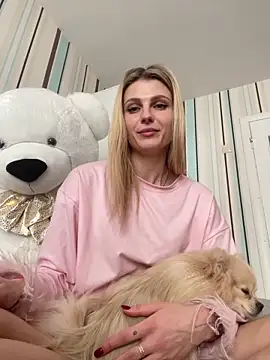 Snapshot of Liya_my chatting on February 16, 2026, 1:21 pm Liya my online show from February 16, 2026, 1:21 pm