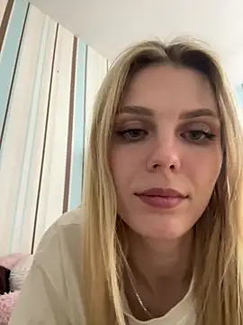 Snapshot of Liya_my chatting on May 16, 2026, 8:52 pm Liya my online show from May 16, 2026, 8:52 pm