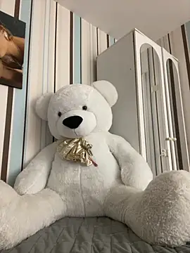 Liya my online show from October 29, 2025, 11:03 pm