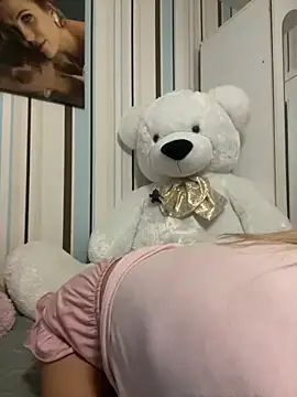 Liya my online show from September 8, 2025, 5:56 pm