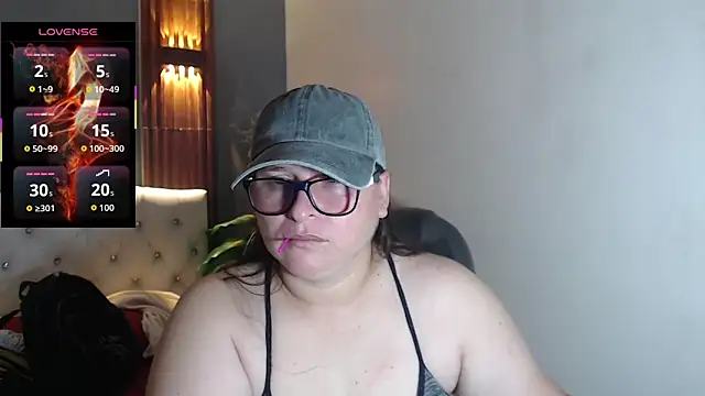 katty femdom online show from November 11, 2025, 1:06 pm