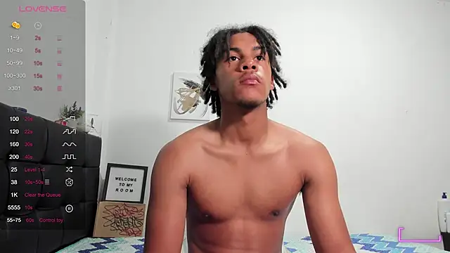 RoddyRich11 online show from November 13, 2025, 11:36 am