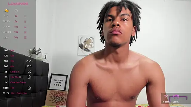 RoddyRich11 online show from September 19, 2025, 11:47 am