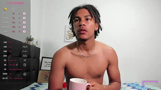 RoddyRich11 online show from November 15, 2025, 11:36 am