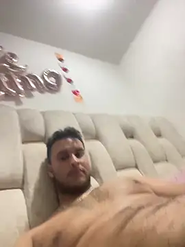 Cristian 099 online show from March 15, 2025, 9:38 pm