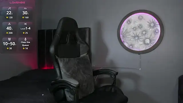 Snapshot of khriss_brown chatting on September 27, 2025, 9:32 pm khriss brown online show from September 27, 2025, 9:32 pm