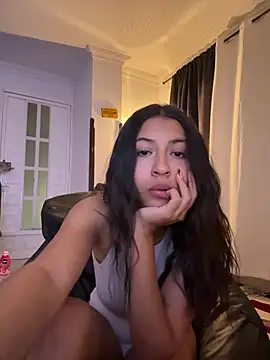 Snapshot of persiival chatting on March 2, 2026, 6:03 am persiival online show from March 2, 2026, 6:03 am