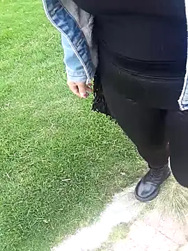 sophie banger online show from November 2, 2025, 6:46 pm