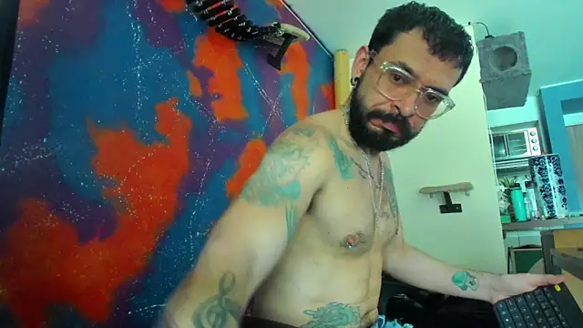 leondevereda online show from October 12, 2025, 7:48 pm