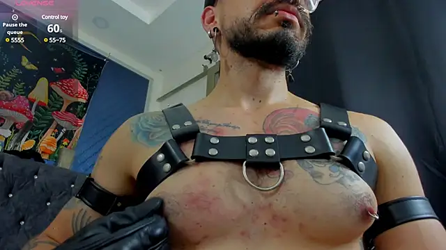 leondevereda online show from March 6, 2025, 11:09 pm