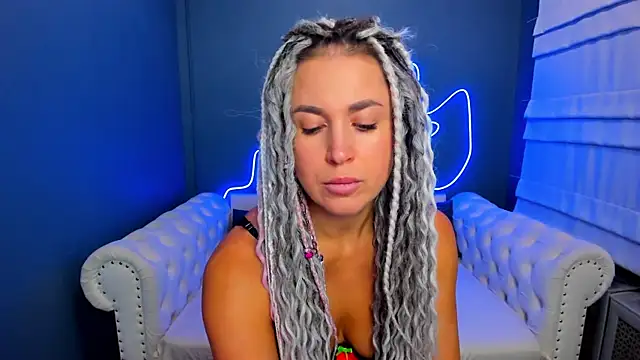 rock n roxy online show from September 12, 2025, 1:17 am