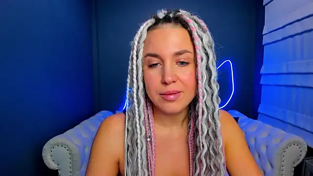 rock n roxy online show from November 21, 2025, 1:37 am