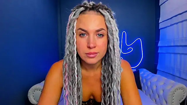 rock n roxy online show from September 16, 2025, 1:28 am