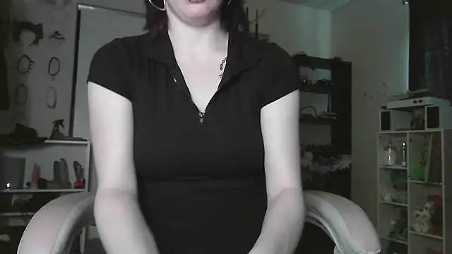 GoddessPinxx online show from June 1, 2026, 9:03 pm