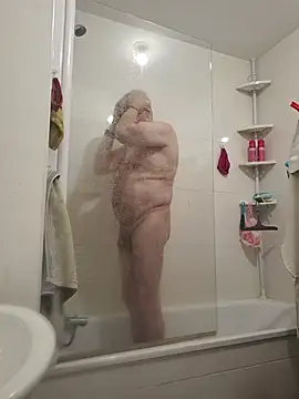 Bretoncool online show from October 24, 2025, 2:49 pm