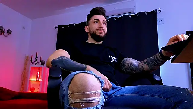 MightyAaron66 online show from March 22, 2026, 5:32 am