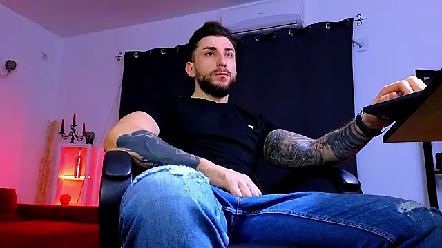 MightyAaron66 online show from February 15, 2026, 3:40 am