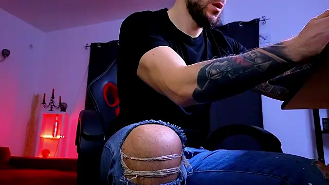 MightyAaron66 online show from March 11, 2026, 3:44 am