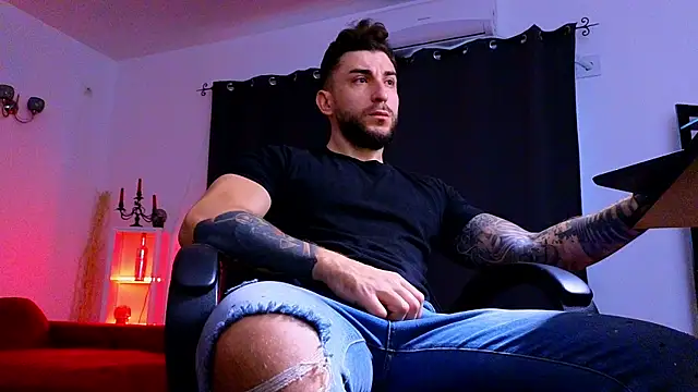 MightyAaron66 online show from November 10, 2025, 6:29 am