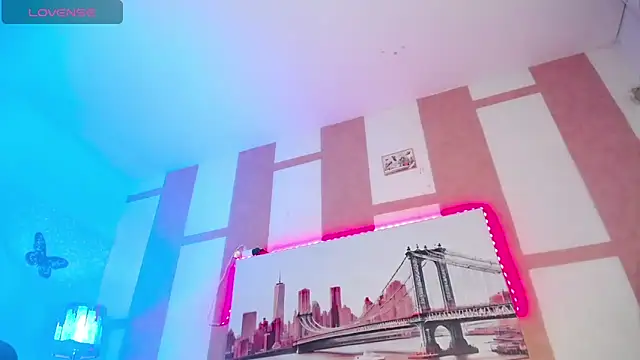 OpraxBellinda online show from November 9, 2025, 1:20 am