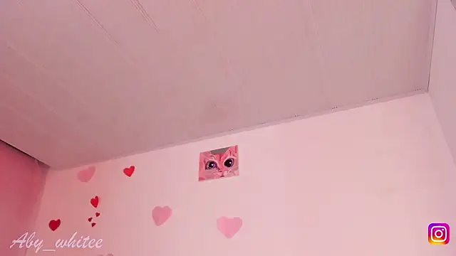 AbyWhitee online show from September 30, 2025, 2:34 pm