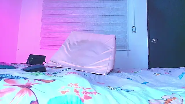 kata hazel online show from September 26, 2025, 7:32 pm