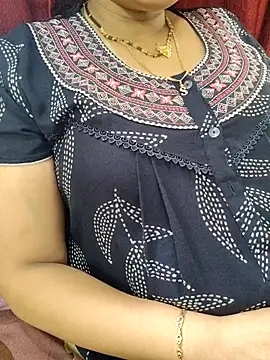 Snapshot of samitasharma chatting on October 7, 2025, 5:30 am samitasharma online show from October 7, 2025, 5:30 am