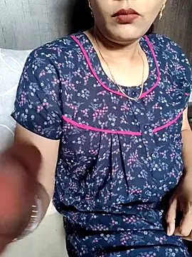 Snapshot of samitasharma chatting on March 22, 2025, 2:16 am samitasharma online show from March 22, 2025, 2:16 am