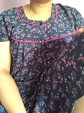 Snapshot of samitasharma chatting on September 15, 2025, 6:03 am samitasharma online show from September 15, 2025, 6:03 am