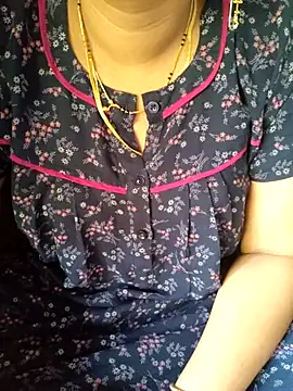 Snapshot of samitasharma chatting on October 26, 2025, 3:18 am samitasharma online show from October 26, 2025, 3:18 am