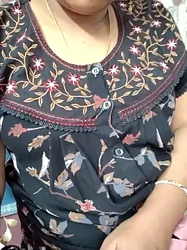 Snapshot of samitasharma chatting on November 8, 2025, 4:10 pm samitasharma online show from November 8, 2025, 4:10 pm