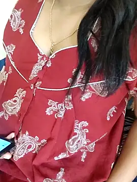 Snapshot of samitasharma chatting on September 20, 2025, 6:29 am samitasharma online show from September 20, 2025, 6:29 am