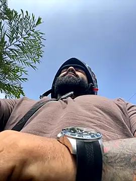 Lyon vach online show from October 26, 2025, 1:33 pm