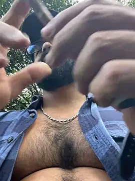 Lyon vach online show from October 19, 2025, 9:28 pm