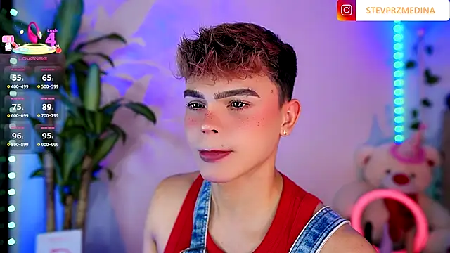 PRINCE STEV online show from October 13, 2025, 10:54 pm