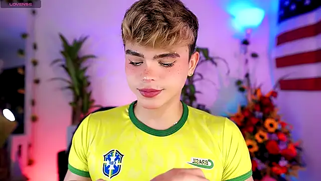 PRINCE STEV online show from September 18, 2025, 10:02 pm