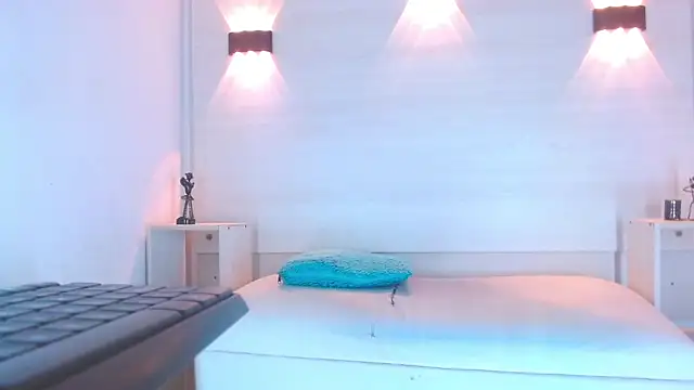 Molly Spears online show from February 27, 2025, 11:50 am