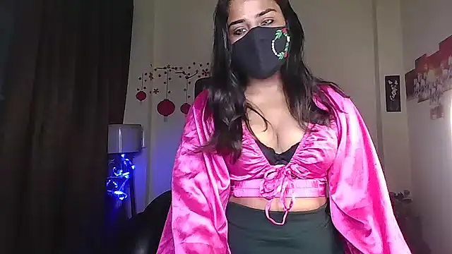 Black-Pearll online show from April 2, 2026, 8:32 am