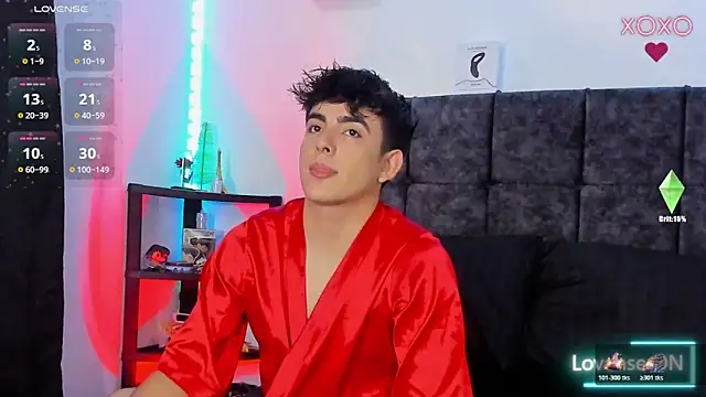 nolan twink1 online show from February 5, 2026, 5:09 pm